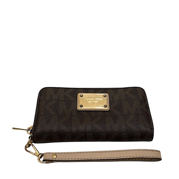 MICHAEL KORS JET SET TRAVEL SMALL ZIP WALLET - Picture 1 of 11